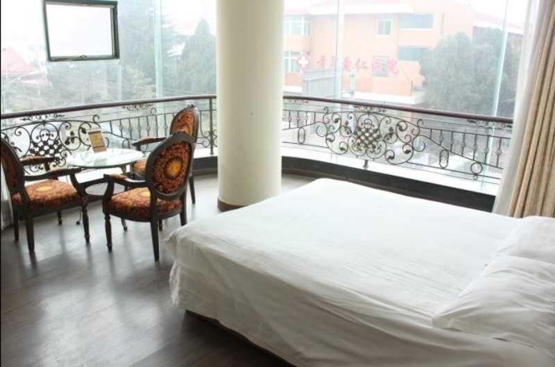 Fortune Business Hotel Qingdao Exterior foto